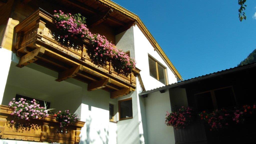Luenerhof Casa de hóspedes Neustift im Stubaital Quarto foto